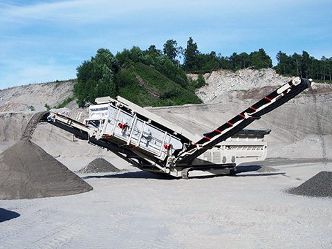 �Ĵ�ʽɸ���ƶ�ϸ��վ