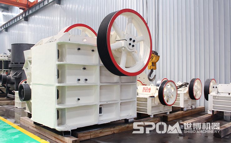 �ʽ�����